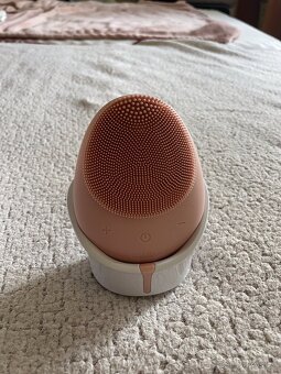 EGGO – Čisticí a masážní přístroj na obličej - 3