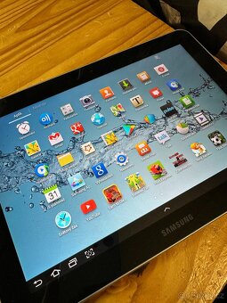 Tablet Samsung model: GT-P7510 - 3