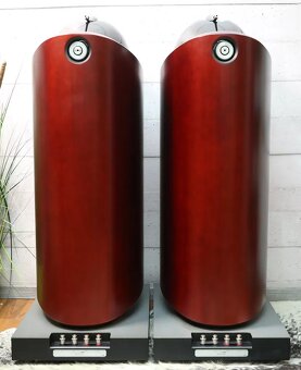 B&W Bowers & Wilkins 800 Nautilus ( Price : 4000 EUR ) - 3