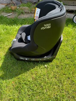 Britax Römer Dualfix plus 360° - 3