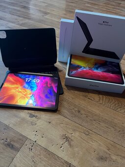 Apple iPad Pro 11" 128GB Wi-Fi 2021 - 3