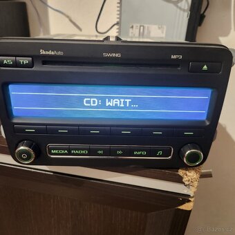 ŠKODA SWING CD MP3 AUTORADIO FABIA II ROOMSTER - 3