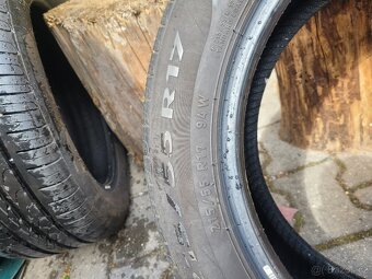 Pneu Pirelli - 3