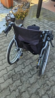 Prodám invalidni vozík s motorem - 3