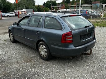 Škoda Octavia II 2.0TDi, r.2005, rozvody, klima - 3