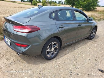 Hyundai i30, Hyundai i30 1.0 T-GDI Fastback - 3