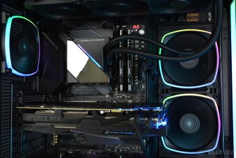 Herní PC RTX 2080 Ti - i7-9700K - 32GB RAM - 1TB SSD - 3