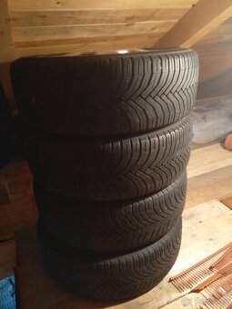 Prodám alu kola Ronal s pneu Michelin CrossClimate 205/55R16 - 3