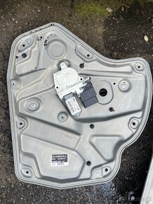 Stahovacky oken octavia 2 - 3