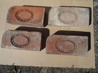 Cihly značky JUC.TOMÁŠEK , VYSOKÉ MÝTO atd . - 3