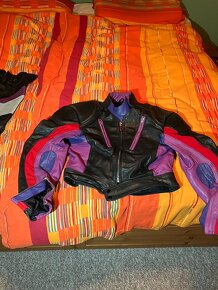 Dvoudílná kombinéza - 3