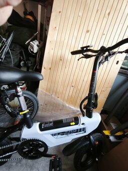 Prodám skládací malé lehké elektrokolo - nové - 3