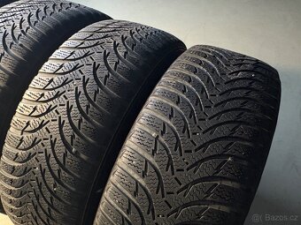 Zimní pneu Kumho 215/60R16 - 3