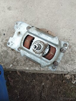 elektromotor 900W - 3