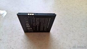 Originální baterie LUMIA 830 + folie na sklo - NOVÉ - 3