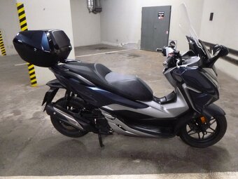Honda Forza 300 - 3