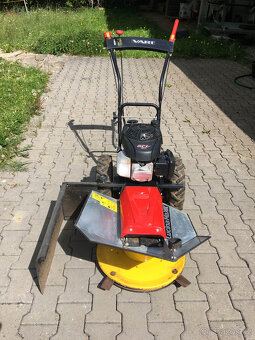 Bubnová sekačka VARI s motorem HONDA - 3