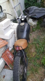 Jawa 50 cafe racer -stavba - 3