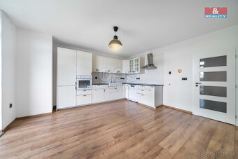 Prodej rodinného domu, 218 m², Plzeň, ul. K Pecihrádku - 3
