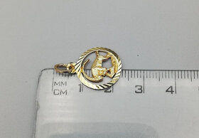 Zlatý přívěsek Kozoroh 1,05g, 9 kt, 375/1000 - 3