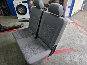 VW T5 Dvou sedačka z opěrkou prostredni rada - 3