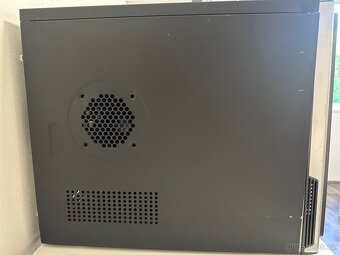 Stolní PC - Intel Core i5/4GB RAM/HDD 700GB/Win 10 - 3