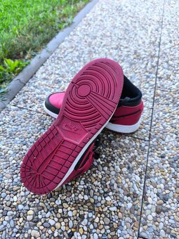 Nike AIR Jordan 1 - 3
