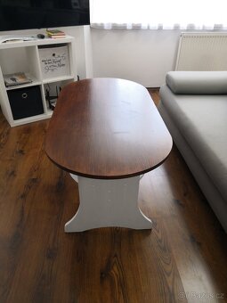 Konferenční stolek - 3