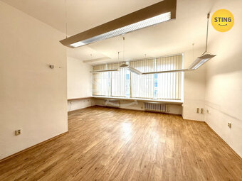 Pronájem skladovacích a výrobních prostor s kancelář, 133860 - 3