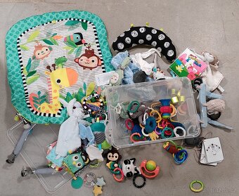  RŮZNÉ VĚCI PRO DĚTI - 3