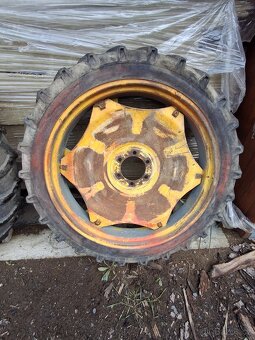 Kolo traktor RS-09 - 3