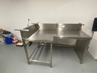 Nerezový stůl - 3