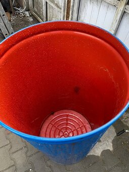 Plechové lakované sudy - 3