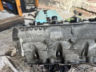 Hlava motoru BSW - 3