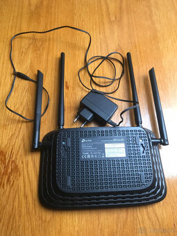 TP-LINK Archer VR300 - 3