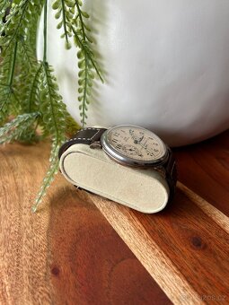 Prodám vojenské hodinky KM Doxa - 3