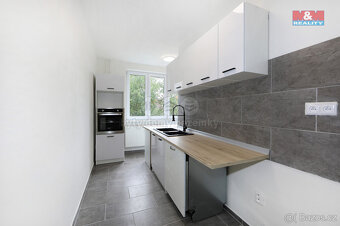 Prodej bytu 2+1, 60 m², Klatovy, ul. Plzeňská - 3
