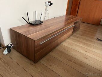 Sestava skříní - TV stolek - 3