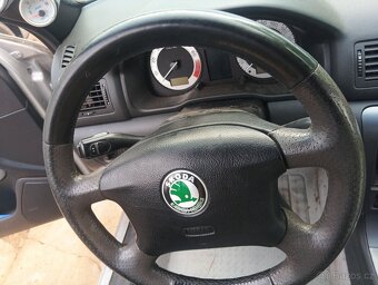 Prodám volant z erbegem na Octavii 1 - 3