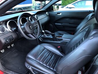 Ford Mustang Shelby GT500 2008 - 3