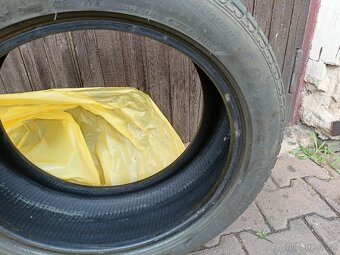 Goodyear Ultra Grip 8 Performance – 245/45 R18 - 3