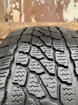 2ks 215/65/16C Firestone/2022/109-107T/zimní - 3