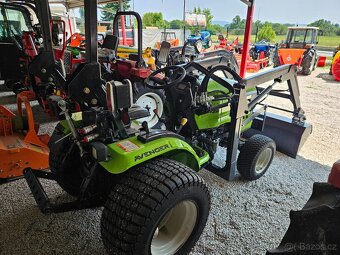 Malotraktor Avenger 26 4x4 - 3