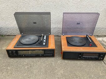 Staré radia s gramofonem - 3