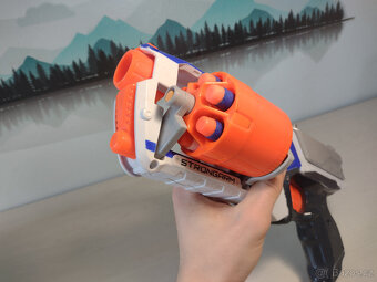 Nerfka + 6 nábojů - 3