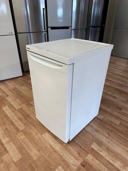 Lednice s mrazákem Liebherr (130) - 3