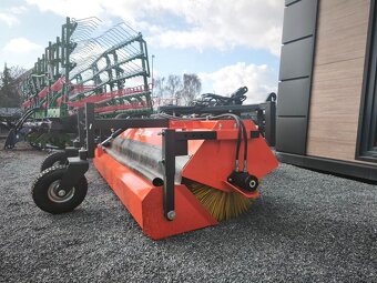 Zametací stroj MT200 - 3