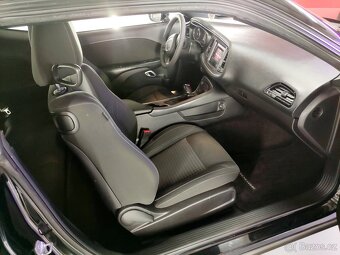 Dodge Challenger 3.6 V6 - 3
