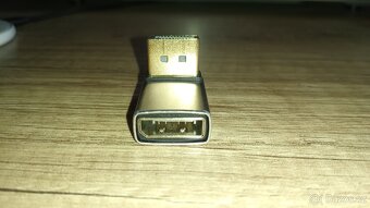 Display Port adaptér 90° - 3