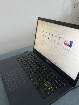 Notebook ASUS – Windows 11, plně funkční - 3
